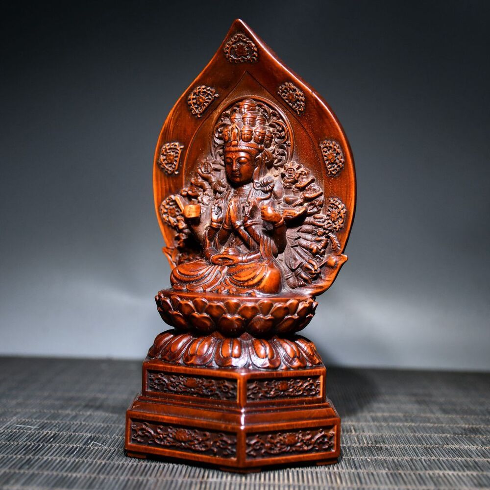 Vintage Wooden Ornaments Boxwood Carving Kwan Yin Statue Sculpture Collectible