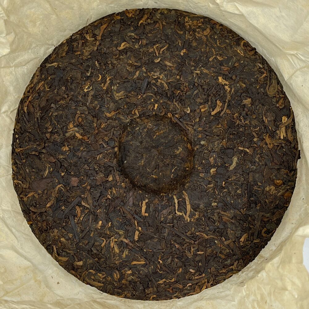 Pu-erh tea,2005,班章金芽餅 Banchang Golden Bud Cake,357g,Cooked