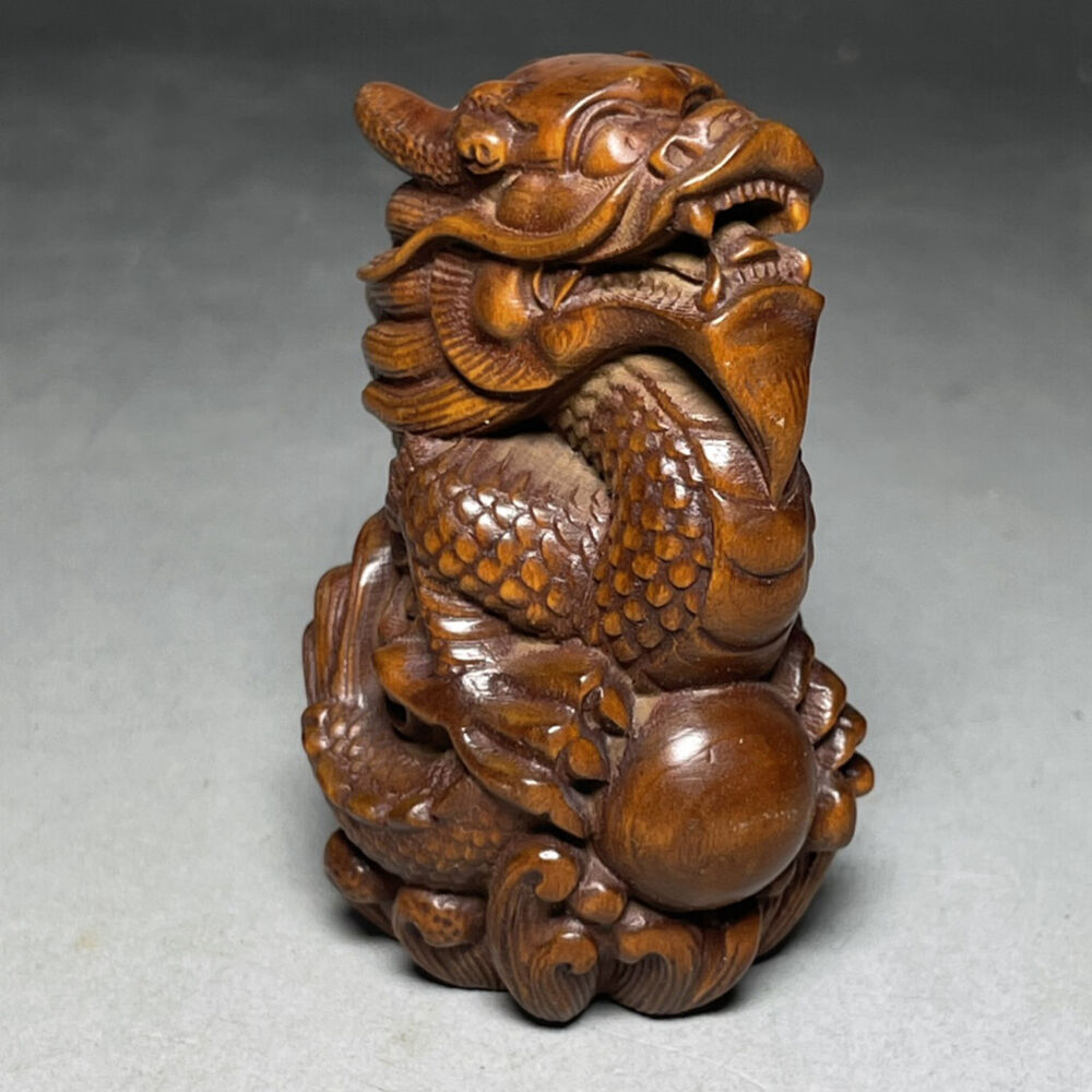 Chinese handmade Natural Boxwood Hand-carved Exquisite Dragon Statue gift