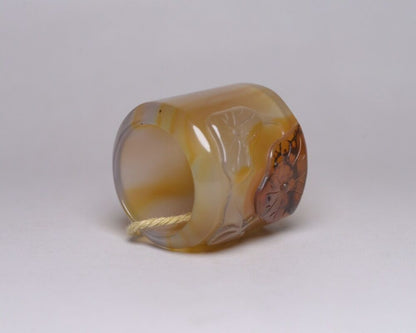 Antique Chinese Natural Agate Hand Carving Unique Statue Thumb Ring Jewelry Rare