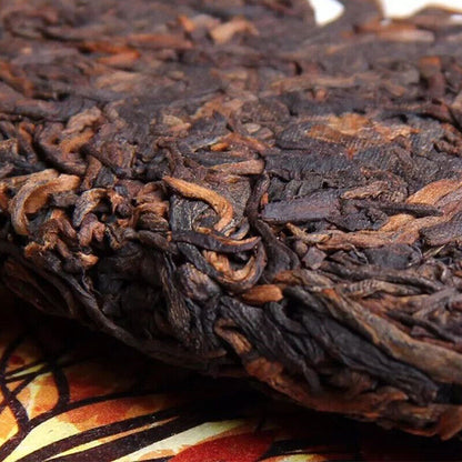 357g Ripe Pu-erh Authentic Hu Po Chun Amber Haiwan Old Comerade Puer Tea Cake