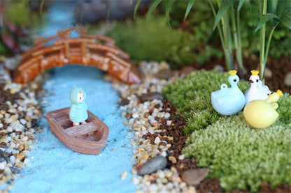 Miniature Assault Boat 2pcs Assembly Model Moss Craft Micro Landscape Decoration