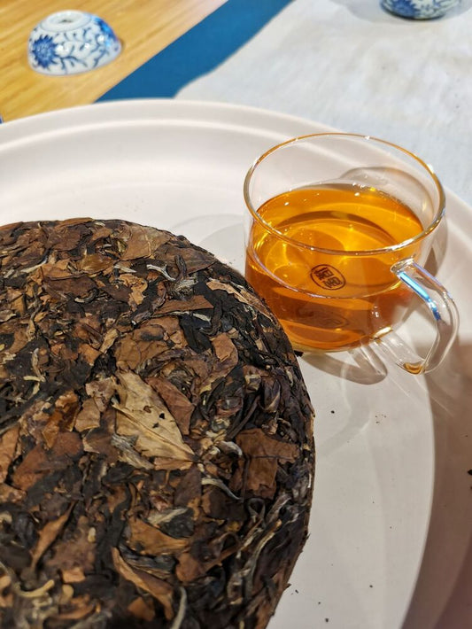 Fujian Laoshu White Tea Cake Gaoshan Shoumei Compressed tea 350g White Tea