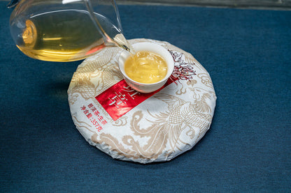 357g Old Banzhang Puerh Raw Tea Cake Yunnan Ancient Puerh Seven Seed Cake Tea