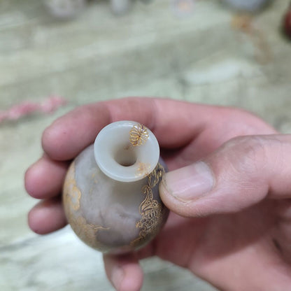 Collection Unique Artistic Shoushan Stone Snuff Bottle Carved Stone Gilding rare