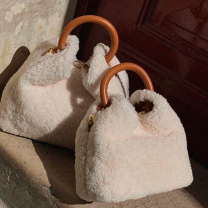 Genuine Leather Bag Lamb Wool Commuter Bag Real Leather Purse Bucket Bags Hasp