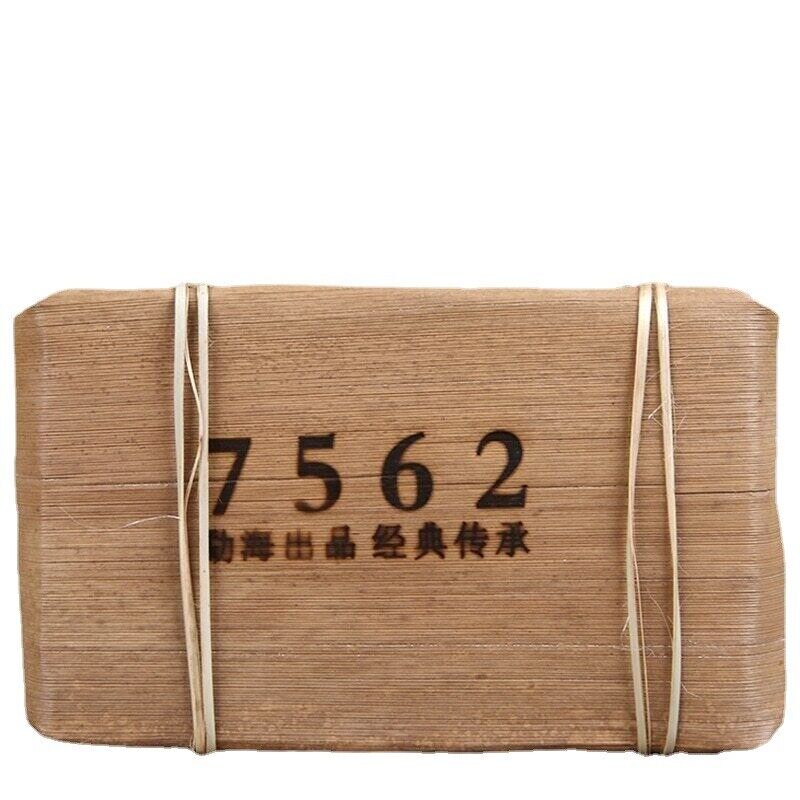Yunnan Menghai Old Shu Puerh Made By Puer Material 7562 Tea Brick 250g