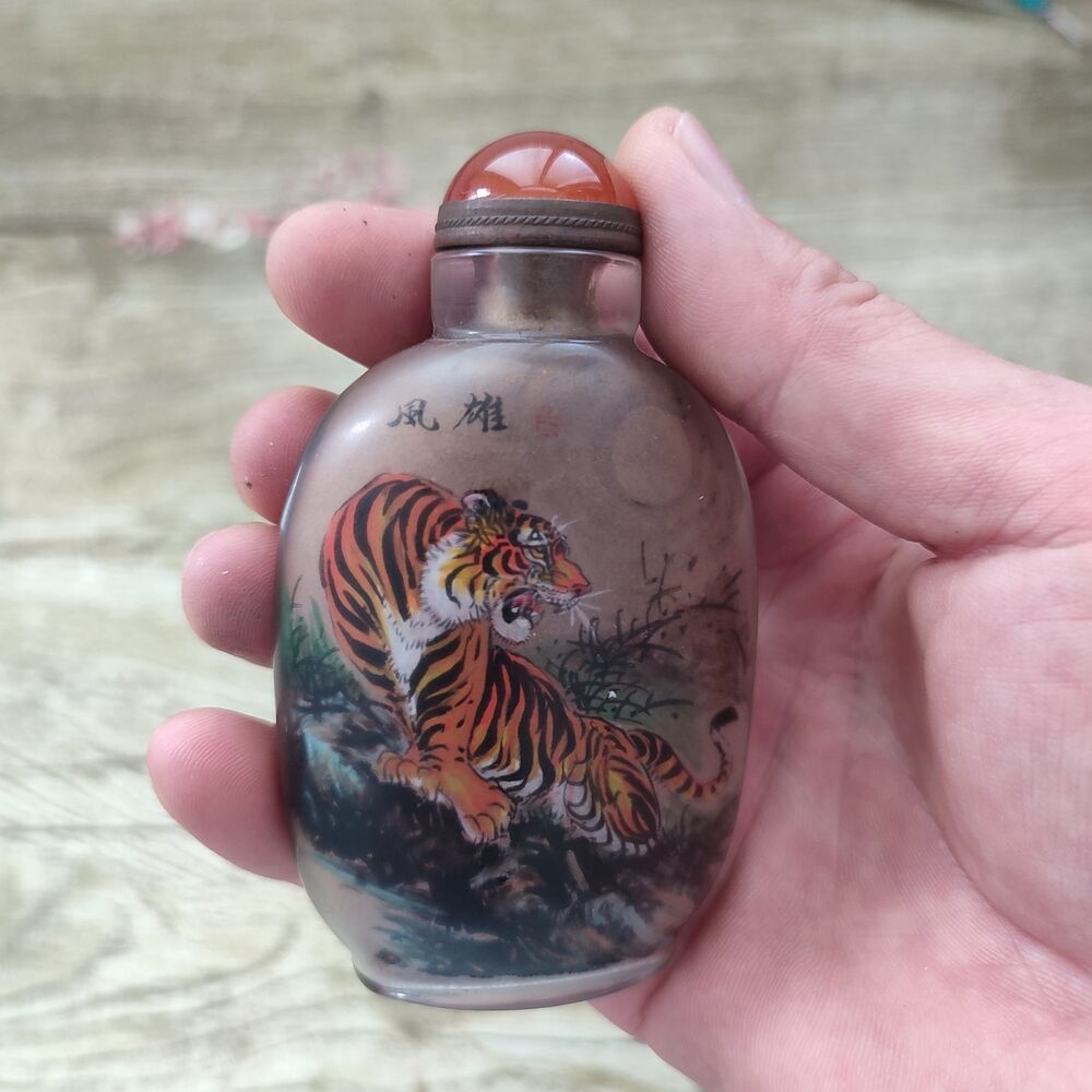 Vintage Chinese Glass Snuff Bottle With Inside Painting Tiger Rare Beautiful Art