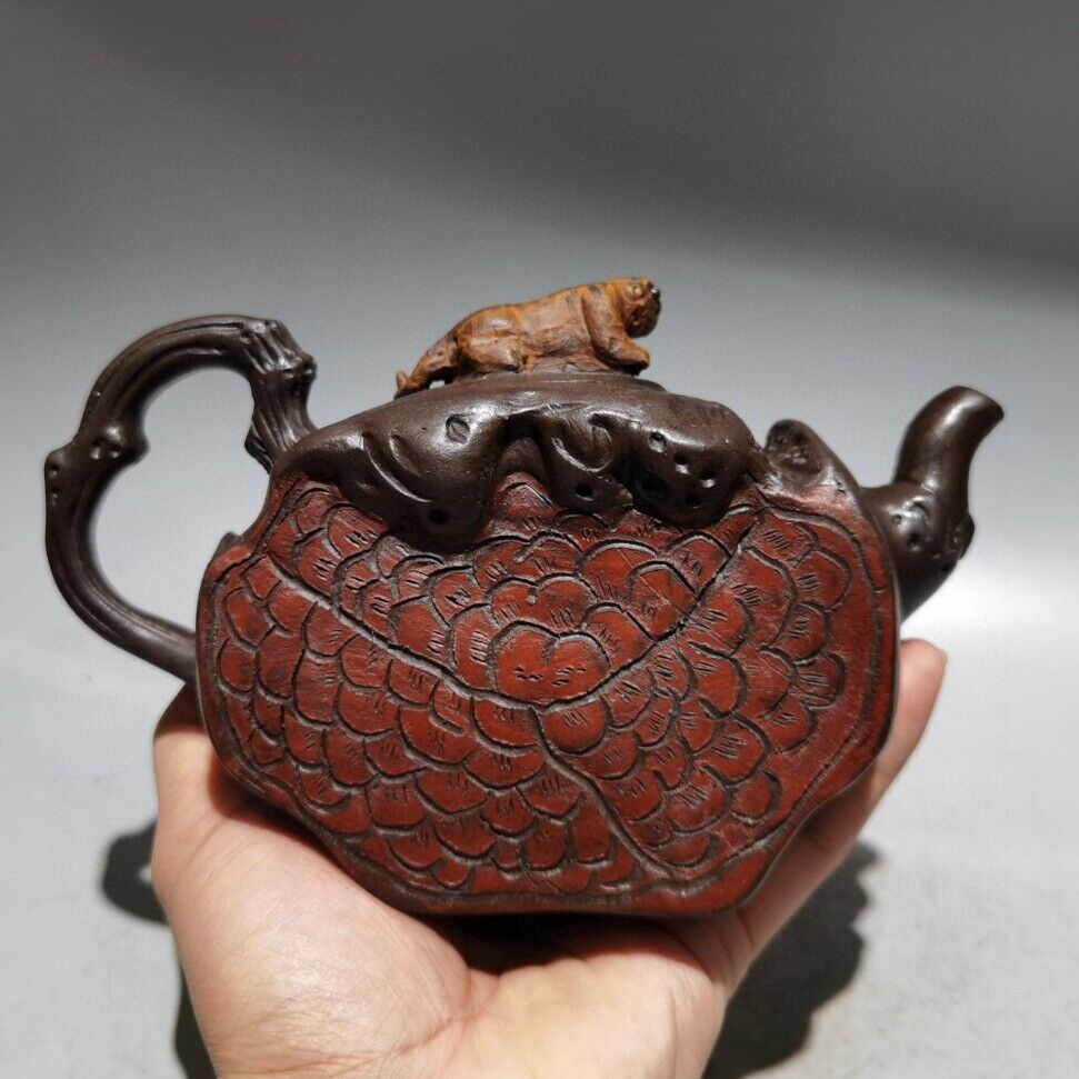 Chinese Yixing Purple Clay Teapot Tea Set Pot Zisha Ceramic Cute Decor Figurine
