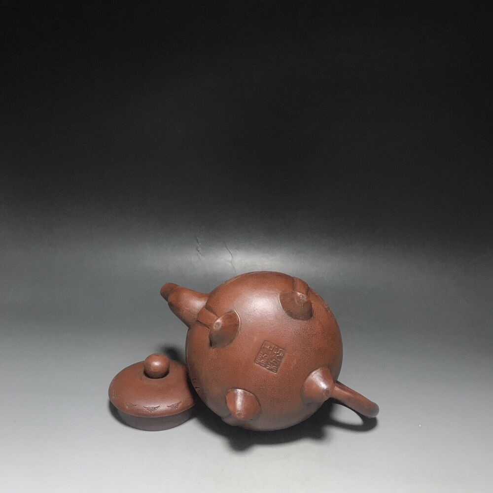 vintage chinese yixing purple clay teapot zisha ceremony carving Collectible art