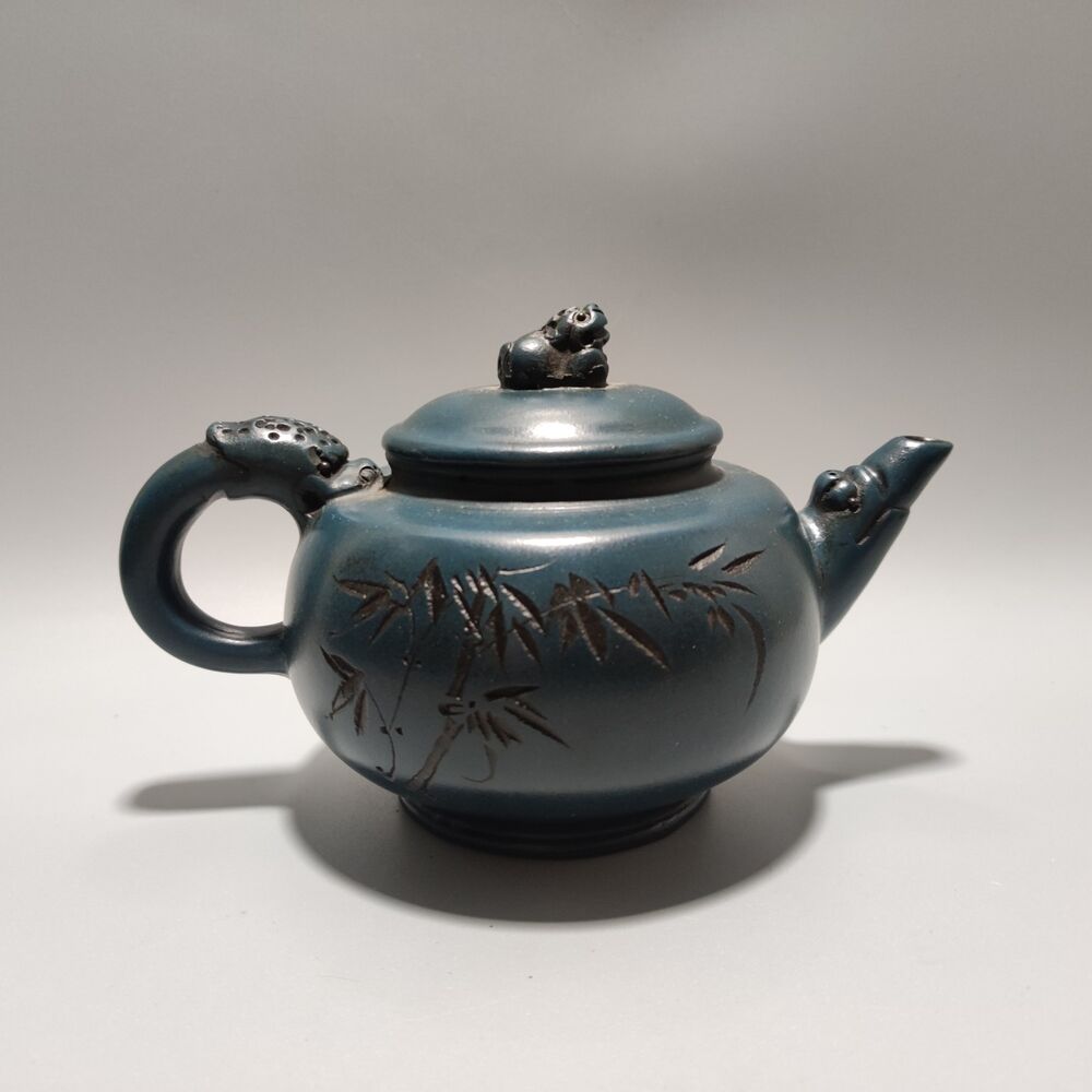 Vintage Chinese Yixing Purple Clay Teapot Zisha Ceremony Carving Collectible Art
