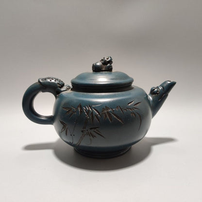 Vintage Chinese Yixing Purple Clay Teapot Zisha Ceremony Carving Collectible Art