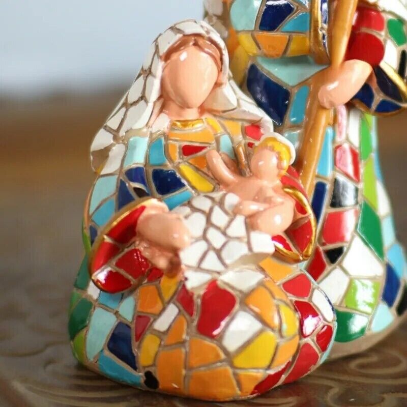 Christmas Decorations Resin Holy Family Statue Gaudi Style Ornaments 11x15.5x8cm