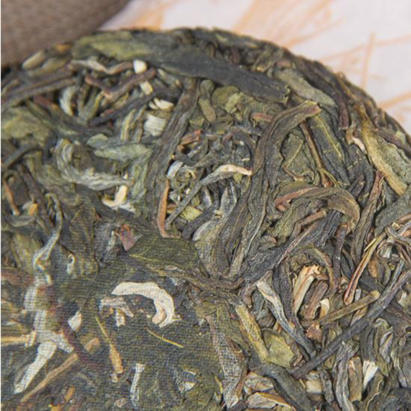 100g Yiwu Raw Pu'er Tea Small Cake Yunnan Pu-erh Shengcha Organic Old Puerh Tea