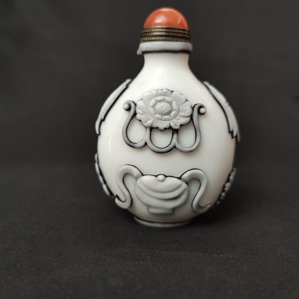 chinese beijing carved glass snuff bottle buddha Buddhism statue gift rare art