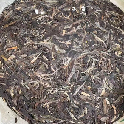 357g Yunnan Raw Pu-erh Tea 2006 Bulang Old Tree Puerh Tea Cake Aged Pu'er Tea