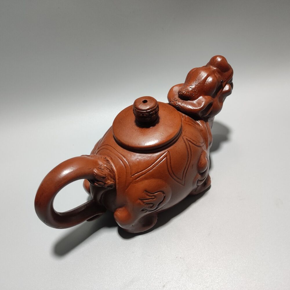 Vintage Chinese Yixing Purple Clay Teapot Zisha Ceremony Carving Collectible Art
