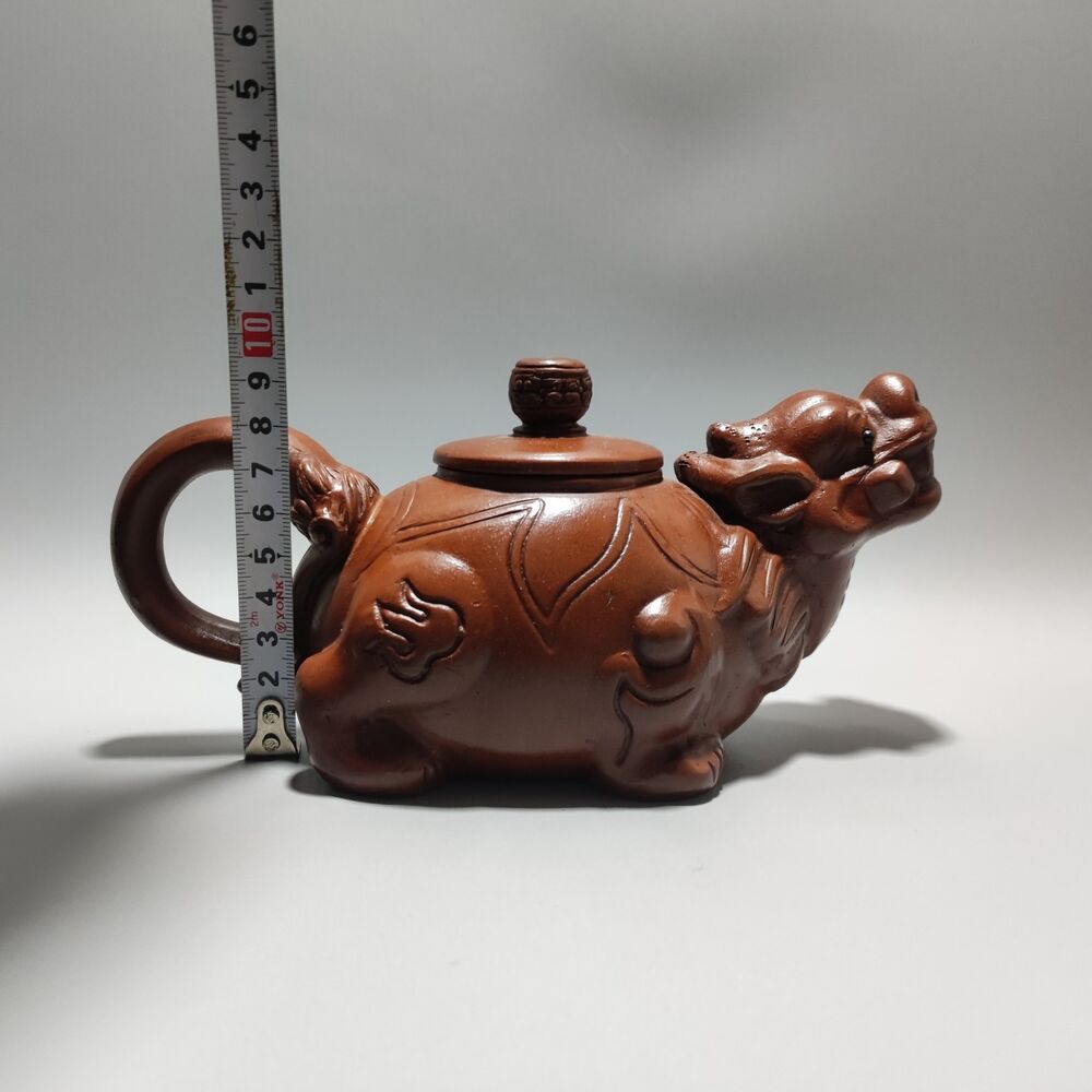 Vintage Chinese Yixing Purple Clay Teapot Zisha Ceremony Carving Collectible Art