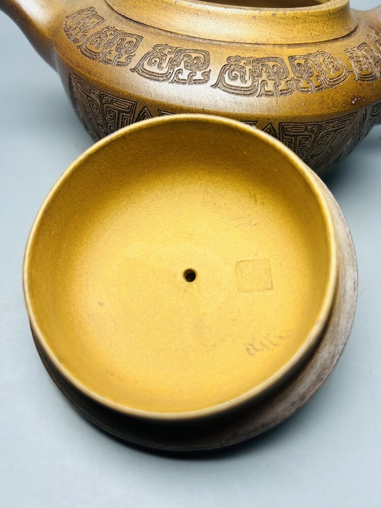 Vintage Chinese Yixing Purple Clay Teapot Zisha Ceremony Carving Collectible Art