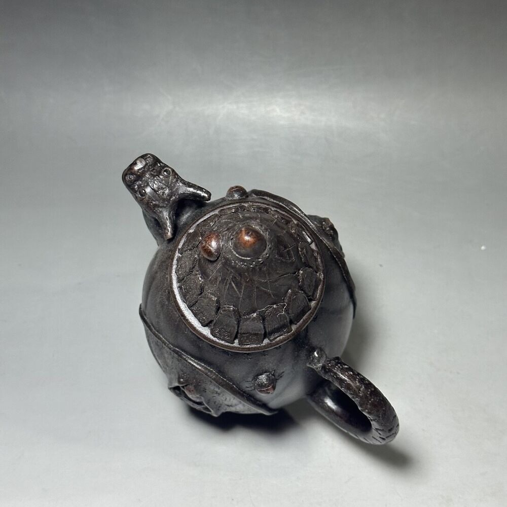 vintage chinese yixing purple clay teapot zisha ceremony carving Collectible art