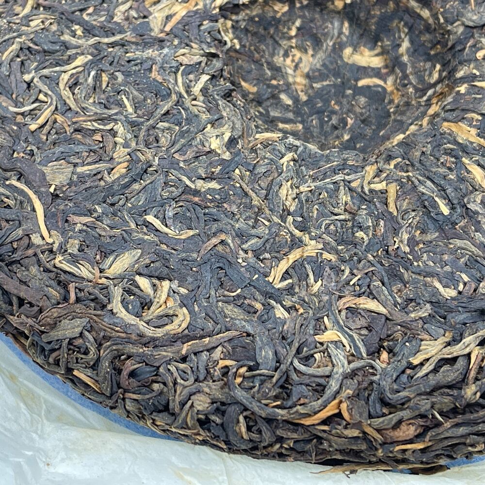 Pu'er tea, 2012, Guoyan Xishuangbanna, native purple bud, native purple bud, 400 grams, raw