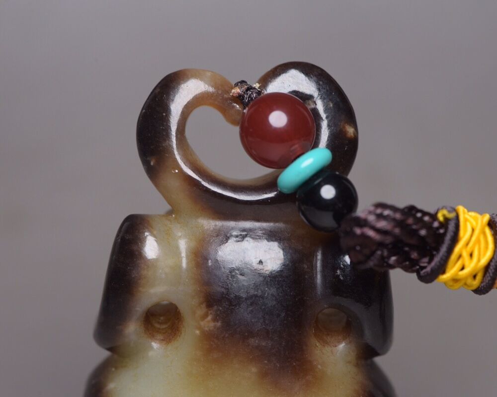 Chinese Antique Natural Hetian Jade Carved Exquisite Statue Pendant Jewelry Rare