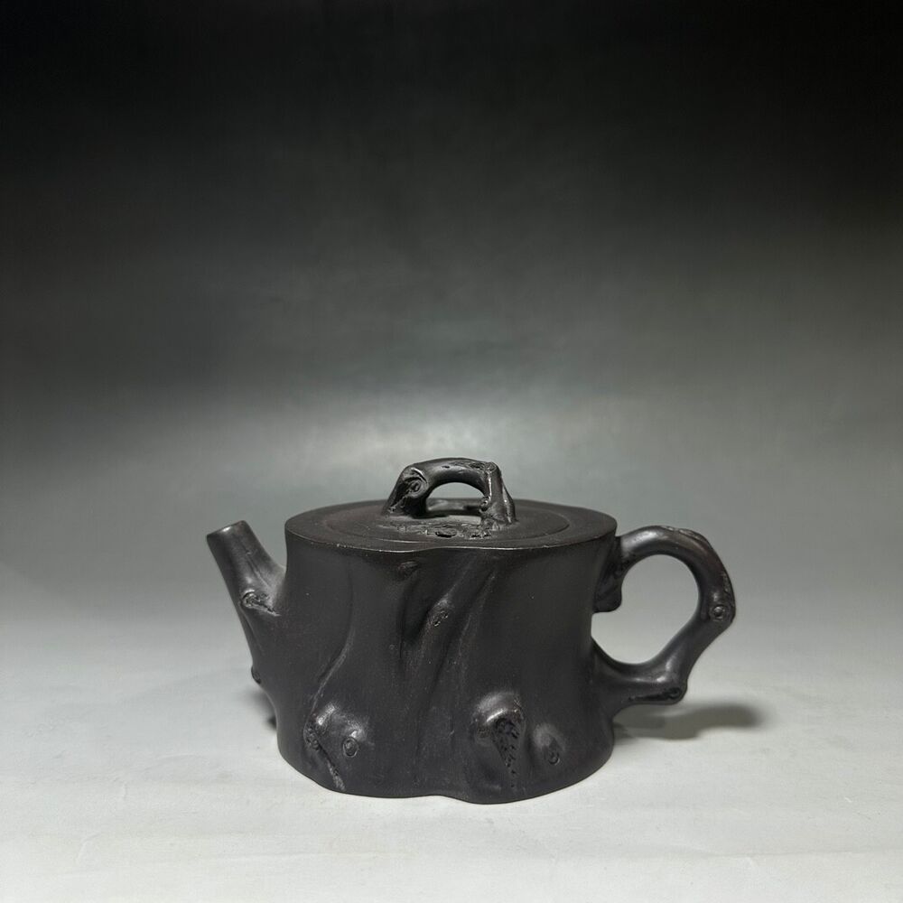 Chinese Yixing Zisha Clay Handmade Exquisite Teapot （梅桩 底款：汪寅仙）