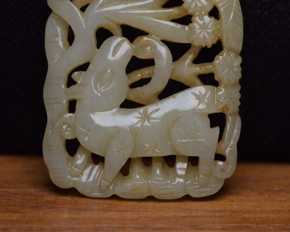 Chinese Hetian Jade Carved Deer Crane Statue Unique Wonderful Artwork Collection