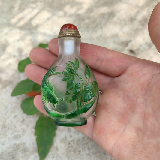 Chinese Snuff Bottle Lotus Fish Statue Beautiful Peking Glass Box Snuffbox Clean
