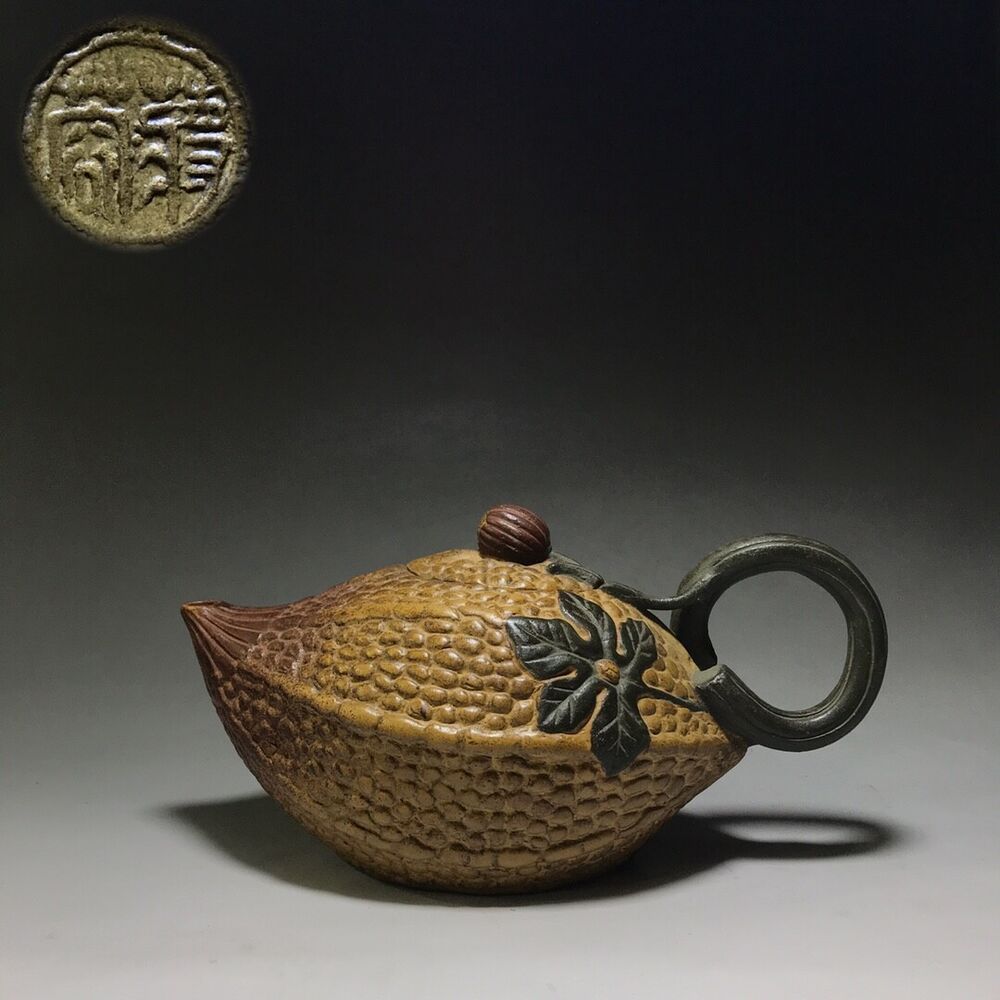 Chinese Yixing Zisha Clay Handmade Exquisite Teapot （苦尽甘来 底款：蒋蓉）