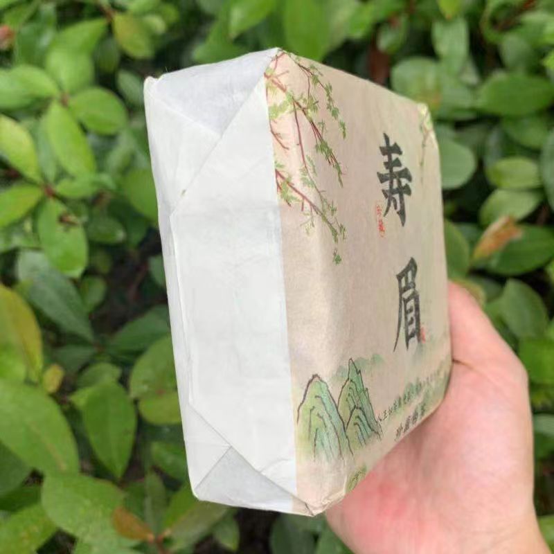 200g Shoumei White Tea Brick Top Fuding High Quality White Tea Chinese White Tea