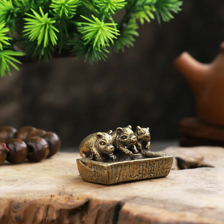 Chinese Antique Pure Copper Tea Pet Three Little Pigs Drinking Water Ornaments