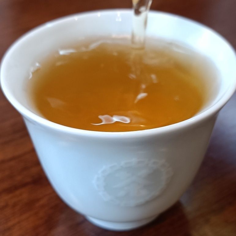 Mengku Rongshi 2012 Old Puerh Tea Mu Ye Chun Early Spring Raw Pu-erh Cake 400g