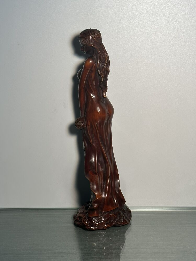 Chinese Boxwood Carved Sexy Beautiful Girl Statue Wood Figurines Home Decor Art