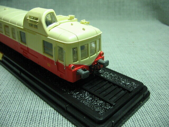 New 1:87 HO Scale Rail Transit Tram Train X-3800 SNCF Dispay 3D Plastic Model