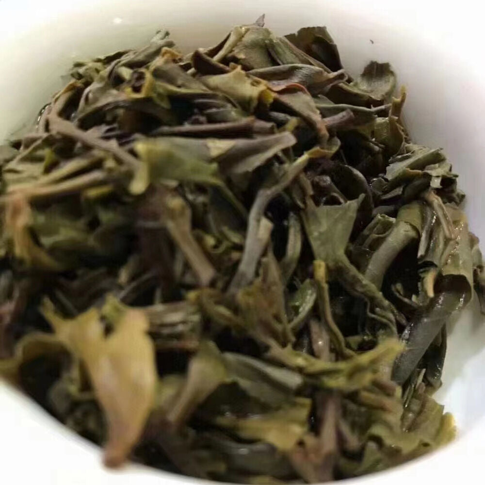357g Yunnan Old Pu'er Raw Tea Cake 2016 Millennium Aged Tree Raw Pu-erh Tea Cake
