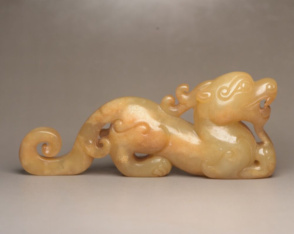 Collections Chinese Antique Hetian Jade Carved Beast Statue Nice Unique Figurine