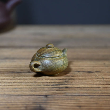 Chinese Style Green Sandalwood Carving Xishi Teapot Wood Carving Handicraft