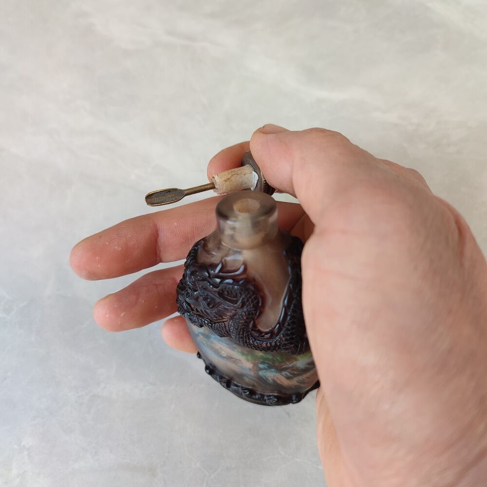 Chinese Carved Glass Snuff Bottle Inside Painting Dragon Sculpture Statue Rare