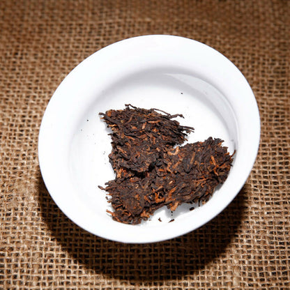 Pu'er Cooked Tea Cake Chinese Black Tea Health 200g Top Yunnan Pu'er Tea Palace