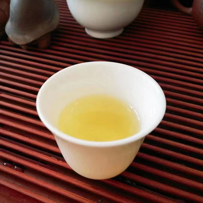 357g Yunnan Raw Puerh Tea Cake 2021 Huangjia Yiwu Pu'er Raw Tea Pu-erh Cake Tea