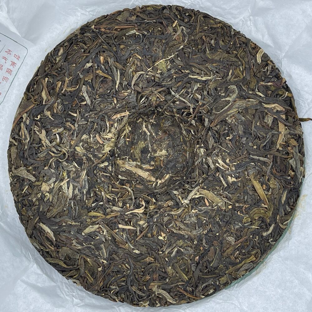 Pu 'er tea, 2019, brown hills of Brown Mountain, 357 grams, raw