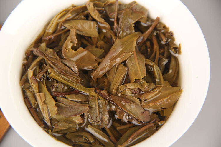 Treasured tea column Pu'er tea 普洱茶生产 珍藏品茶柱 古树茶 小龙柱竹筒生茶500g