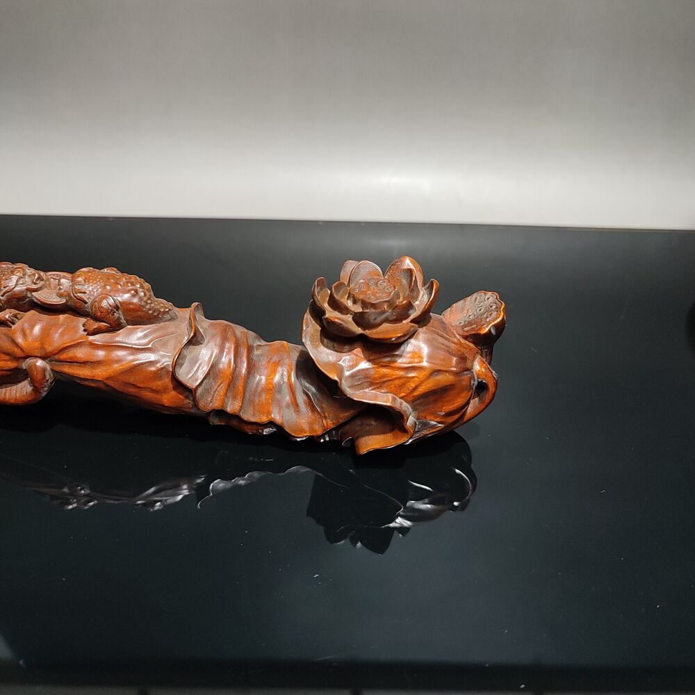 chinese antique Boxwood wooden statue carvings gifts Golden Toad lotus sculpture