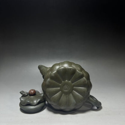 vintage chinese yixing purple clay teapot zisha ceremony carving Collectible art