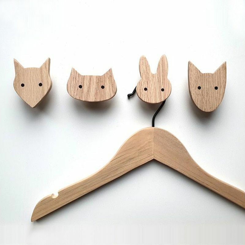 4Pcs/Pack Animal Solid Hooks Oak Walnut Wood Keys Holder Hanger Wall Decorations
