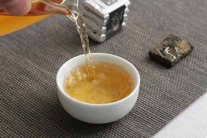 500g Yunnan Pu'er Tea Old Tree White Tea Small Square Small Square Brick Bulk