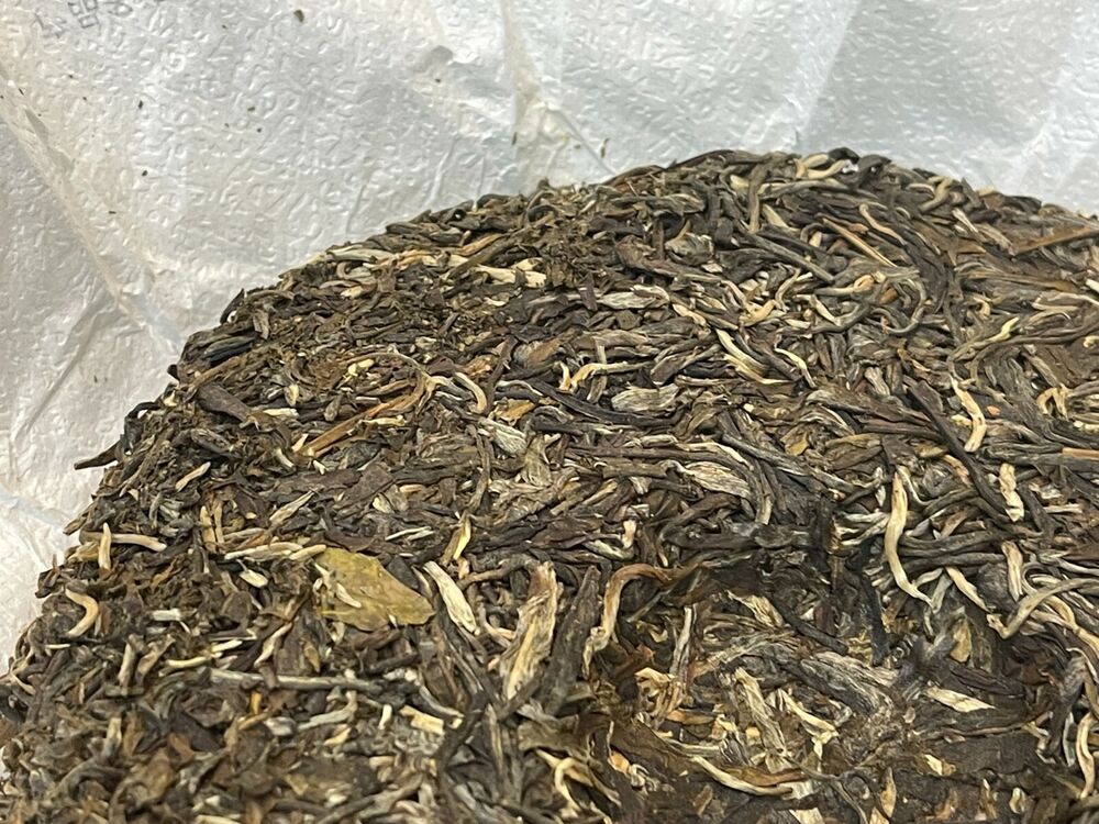 Pu-Erh, Sheng Jiayuan, Fenghuangwo (raw tea), 2020 y, 357 g.