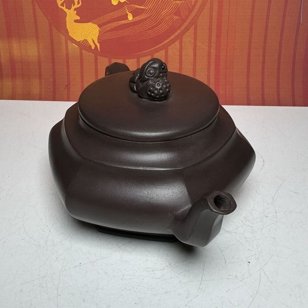 Chinese Yixing Purple Clay Teapot Tea Set Pot Zisha Ceramic Cute Decor Figurine