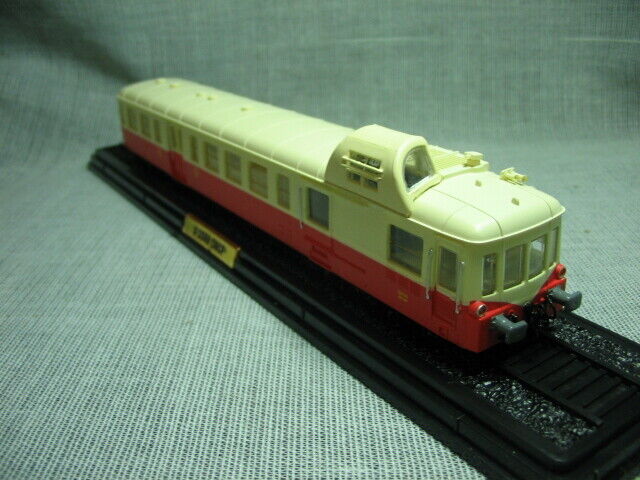New 1:87 HO Scale Rail Transit Tram Train X-3800 SNCF Dispay 3D Plastic Model